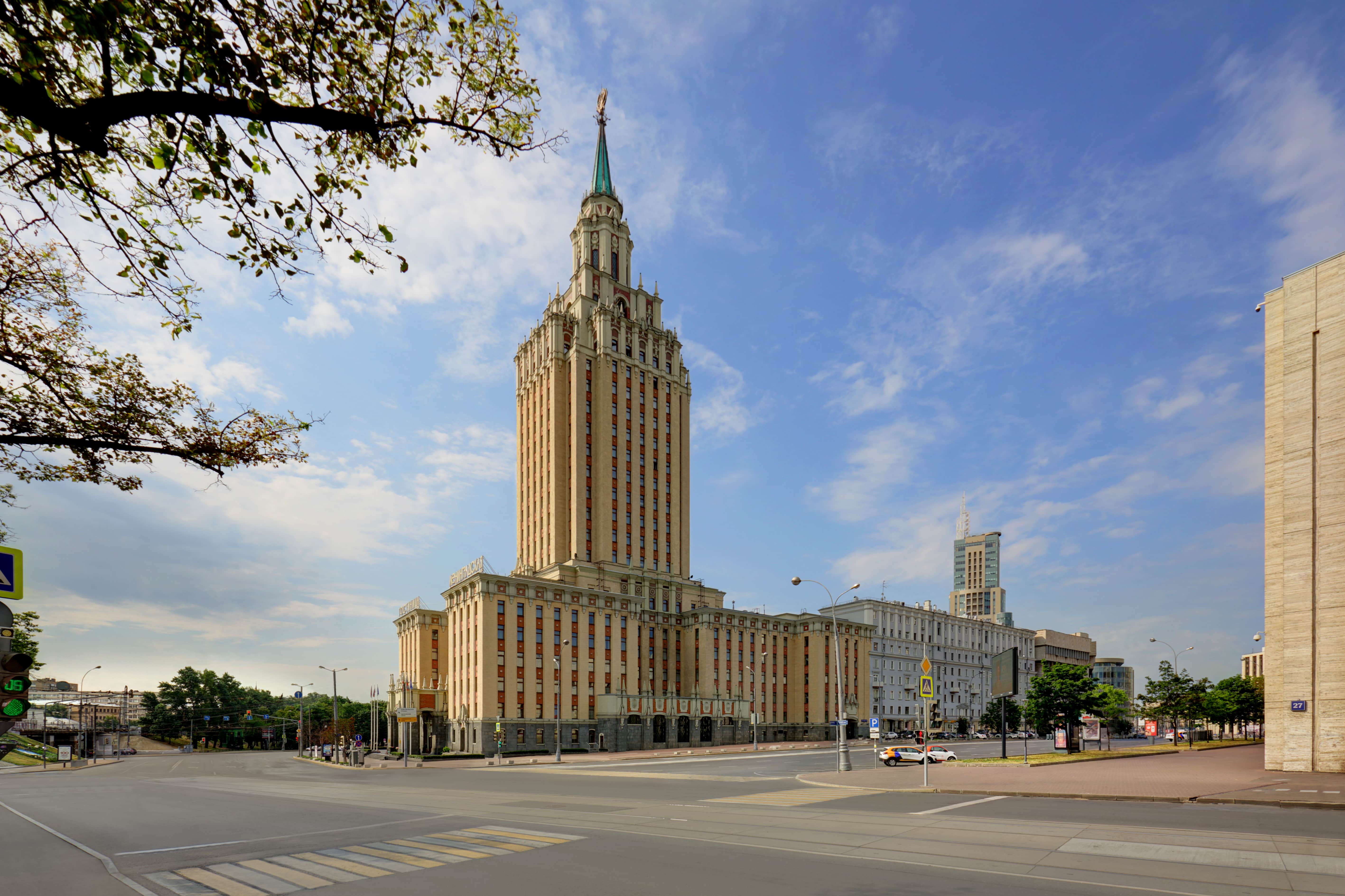 Hilton Москва Ленинградская 5*