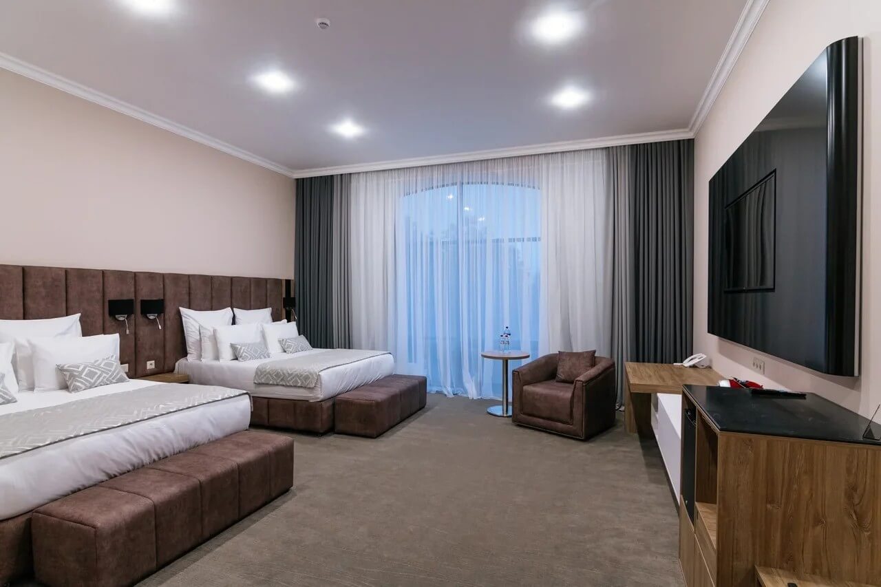 Central City Hotel 4*